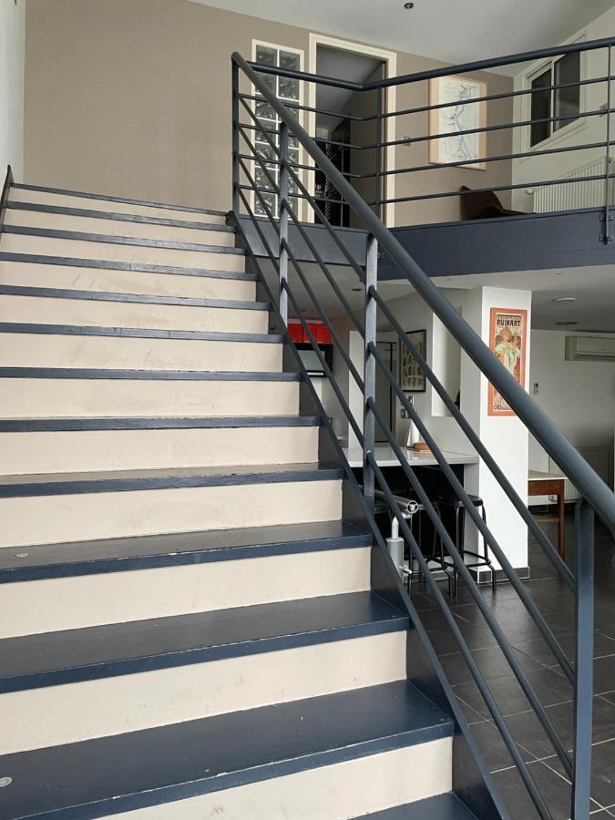 Loft Triplex 3 Chambres Doubles Villeurbanne Luaran gambar