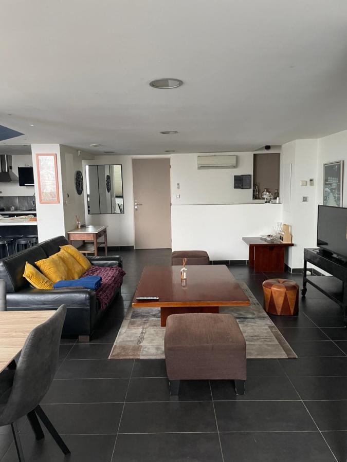 Loft Triplex 3 Chambres Doubles Villeurbanne Luaran gambar
