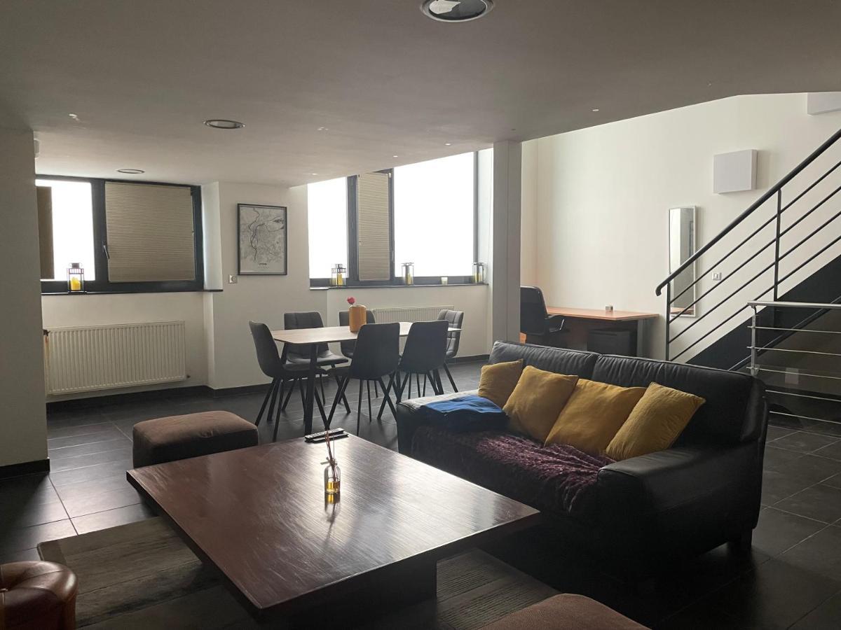 Loft Triplex 3 Chambres Doubles Villeurbanne Luaran gambar